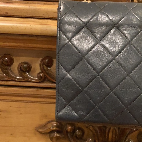 Chanel Vintage 80's 24kt  Blue Quilted Lambskin Envelope Flap Crossbody Bag - Picture 11 of 16